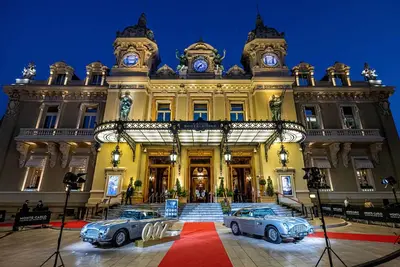 Image de Luxury Top Floor Flat Overlooking Monaco. On-site parking available. Walk to F1.