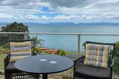 Image de Charming Waharau seaside holiday house close to a regional park.