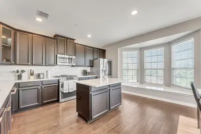 Image de Great Home w\/king\/Foosball table