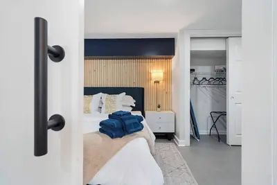 Image de Marietta Square Suites - Suite2 - Modern Apartment