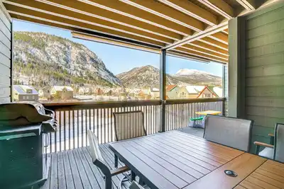 Image de Steps to Main Street: Mtn-View Frisco Condo