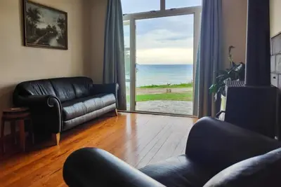 Image de Coastal Rural Haven with mind blowing Sea Views! 10 minutes South of Moeraki.