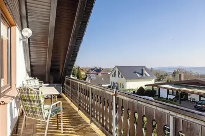 Image de Appartement \"Heidi's Panoramablick\" avec vue sur les montagnes, balcon et Wi-Fi