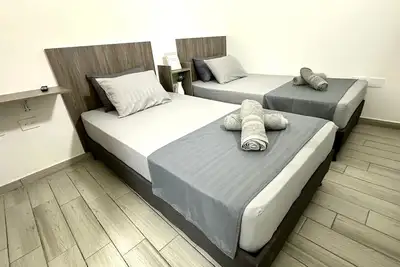 Apartment with amazing balcony best location close to san pio park