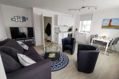 Image de \"Experience unforgettable days in the Kapitänshaus W11 right on the beach! \"