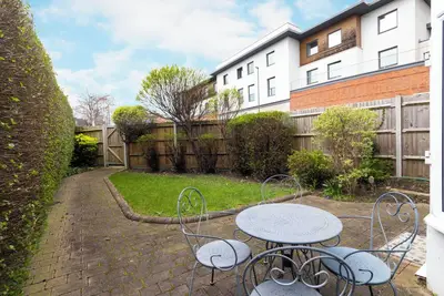 Image de Stylish 4-Bed Home in Egham Surrey near Heathrow