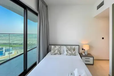 Image de Livbnb-Classy 2b w/ Jacuzzi & BurjKhalifa View