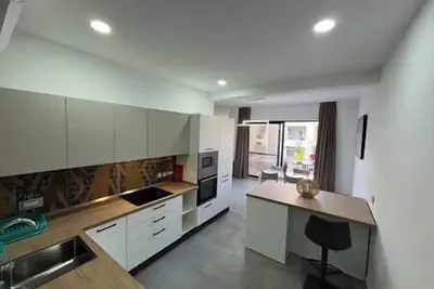 Image de Triton Mansion D26 - Entire Unit