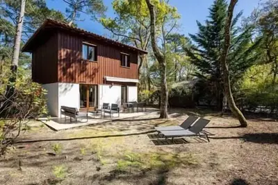 Image de Villa Camélia à deux pas de la plage