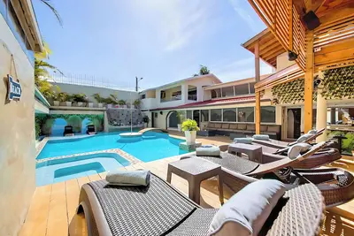 Image de Sos 6 Br Luxury Villa Paradiso +Free Bonus