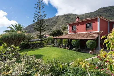 Image de Beautiful garden, spectacular view and privacy, ideal for nature lovers.