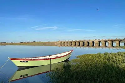 Image de gite avec grand terrain à proximité des commerces et de la mer et tout inclus