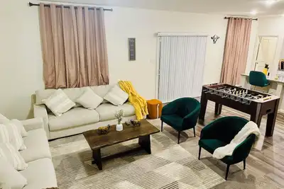 Image de Spacious 4-bedroom house in serene Crowley with WiFi, Ac