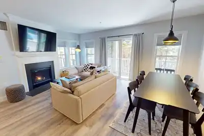 Image de New! Allegheny  117 - Brigham Two Bedroom Plus Condo