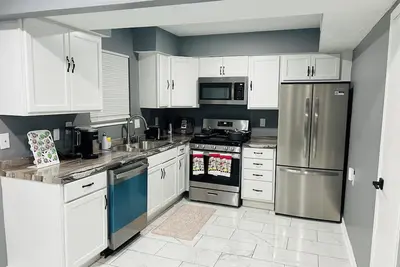 Image de Charming 3-bedroom house with WiFi and Ac in enchanting Columbus