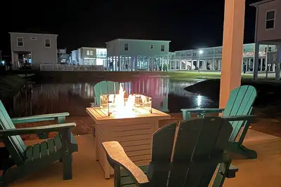 Image de Poolside Paradise w/King Suite - Beach and Boat Ramps Just a Few Minutes Away