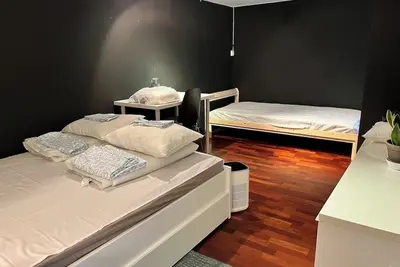 Image de Charming large room -BnB- with balcony in wonderful Stavanger Center