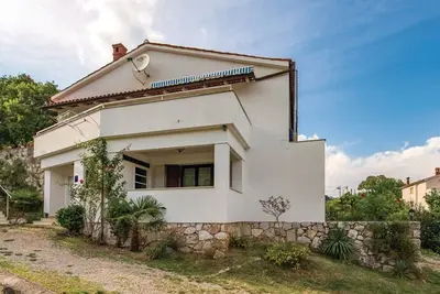 Image de Elegant Brsec Apartments with Sea View - Three Bedroom Apartment with Sea View