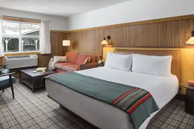 Image de Lively Saloon at Cozy Lodge Ideal for Ski Enthusiasts in Jackson - 2 Units