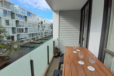 Image de Great pool, central location + free carpark, e-scooter & free bikes available