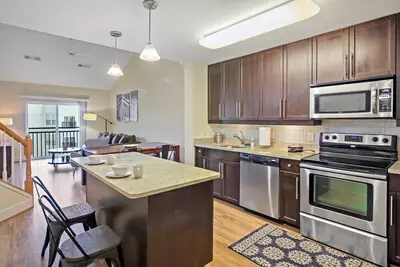 Image de Time to Relax on The Cozy Old Town Loft