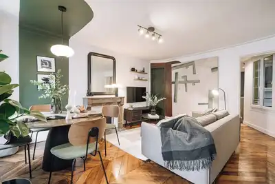 Image de Sabah - 2 chambres à Paradis / Petites Écuries