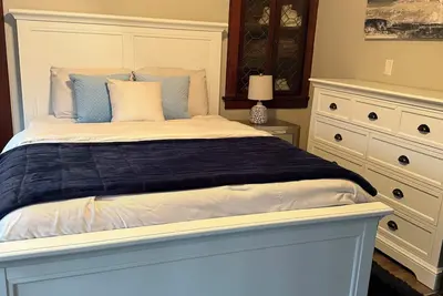 Image de Charming, 1-bedroom, spacious duplex with sleeper sofa in delightful Dubuque.