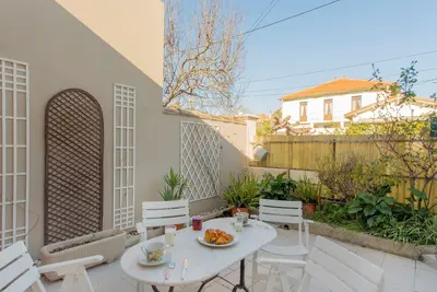 Image de Phichris by Interhome