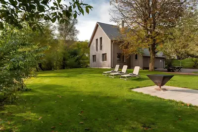 Image de Maison de vacances 'Lug Ins Tal' avec vue sur la montagne, terrasse privée et Wi-Fi