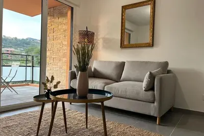 Image de Charmant appartement à Bormes les Mimosas.