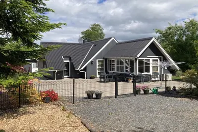 Image de \"Adisl\" - 600m to the fjord by Interhome