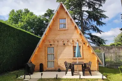 Image de Tipi chic et cosy de 35m² avec piscine à Pontacq proche de Lourdes.