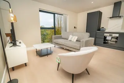 Image de Spacious & Bright 2 Bed Apartment in Birmingham