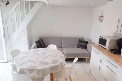 Image de Maisonnette avec Terrasse, Parking à 800m de la Plage