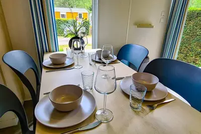 Image de Luxurious mobile home at Resort Walsdorf, Luxembourg, for 7 guests. Ideal for nature and culture lovers.