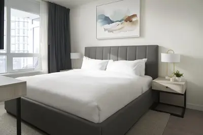 Image de Luxury 1-Bedroom Suite in Seattle with Pools, Fitness, Spectacular Balcony Views!