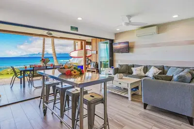 Image de 272-2 Oceanfront Magic
