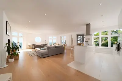 Image de Tide View, a luxury two bedroom, pet friendly holiday apartment sleeping four in Lynmouth, complete