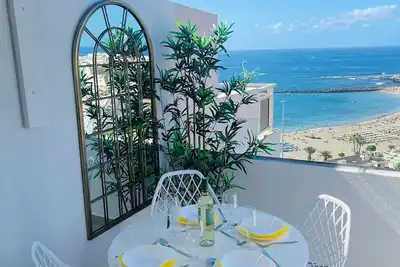 Image de La Dolce Vita Penthouse 2 Bedroom Apartment