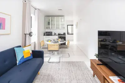 Image de Cozy and Chic Studio Loft in Midtown Nyc! #302