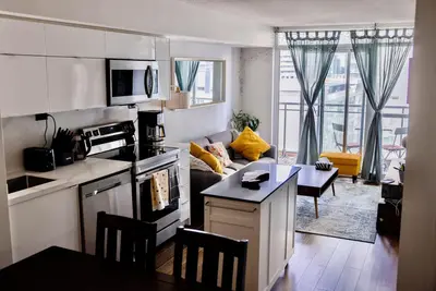 Image de Cozy Condo in Downtown Toronto: ideal for Families, Friends, Business Travelers