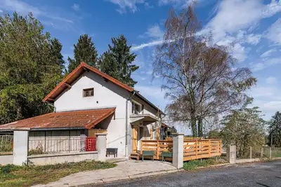 Image de Gîte familial, offrant convivialité, calme et nature, à 10 minutes de Vichy