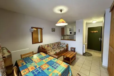 Image de À 10m des pistes de ski, Rez-de-chaussée, balcon, télévision, casier à ski, 27m², Val Cenis