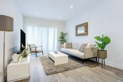 Image de Duplex spacieux de 3 chambres à deux pas de Griffintown.