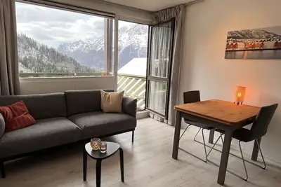 Image de Apartment in the heart of Oz Station *ski*bike*hike