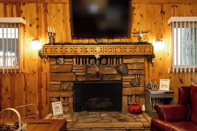 Image de The Cozy 2 bedroom Pineland Chalet