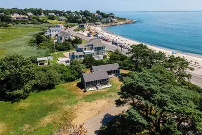 Image de Steps to North Hampton Beach: Cottage w/ Deck!