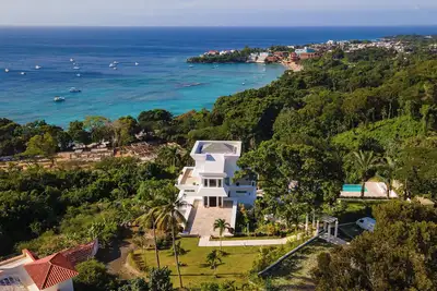 Image de 5 mins to Sosua beach - Hilltop villa with pool