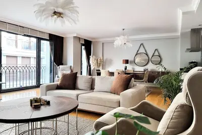 Image de New! Modern 3b Apartment in Central Cihangir
