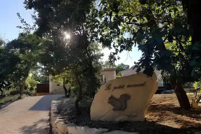 Image de Appartement \"Le Petit Écureuil\" avec piscine partagée, terrasse privée et Wi-Fi